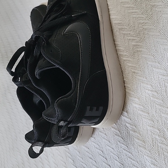 Nike women's sneaker - Picture 6 of 6